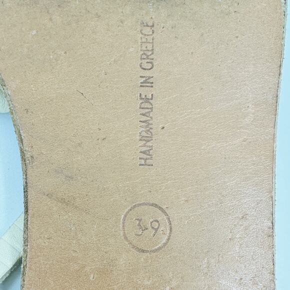 Ancient Greek Sandals Women's Goudi Sandals Off White/Gold Size 39 EU/ 9 US - Picture 14 of 15
